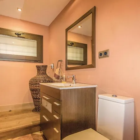 Holiday home Stunning In